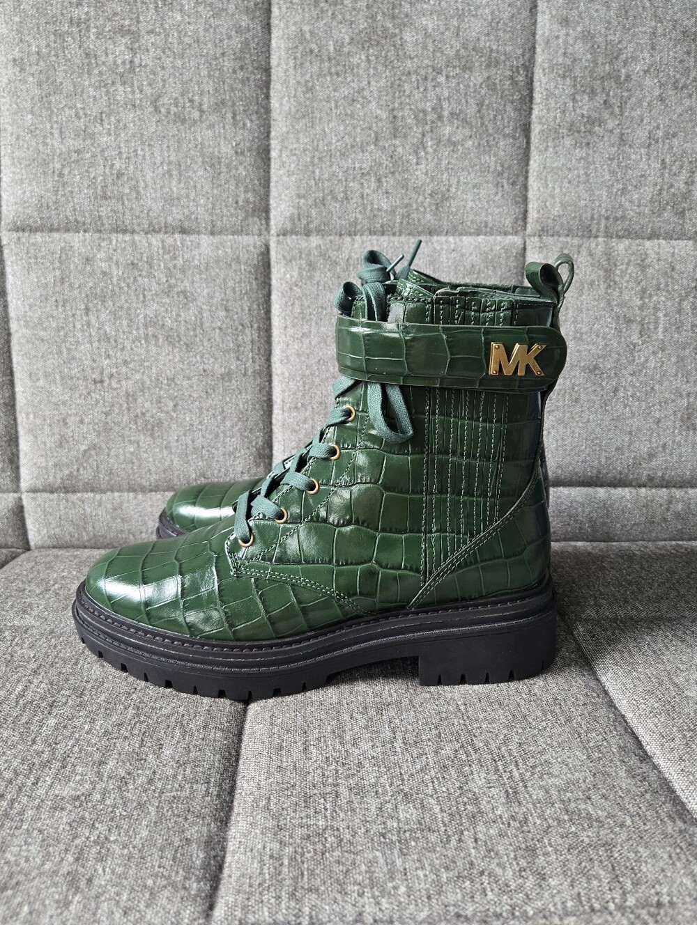 Michael Kors | Croc-Embossed Leather Combat Lace-Up Boots Size 9 In Green